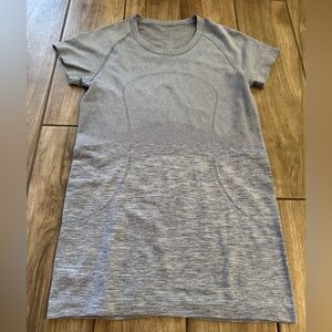 Lululemon Gray blue Women's Top size 10